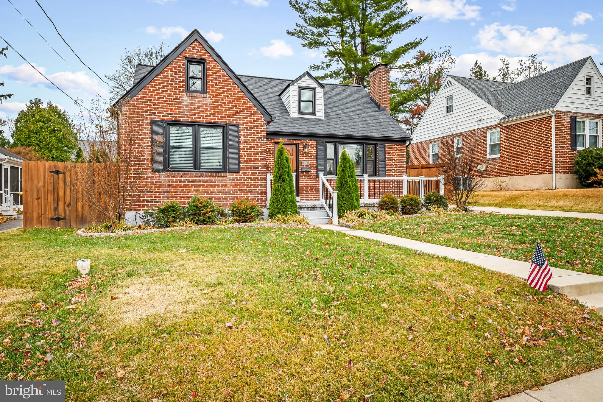 312 Waveland Road Catonsville, MD 21228 - Photo 2 of 40 a front view of a house with garden