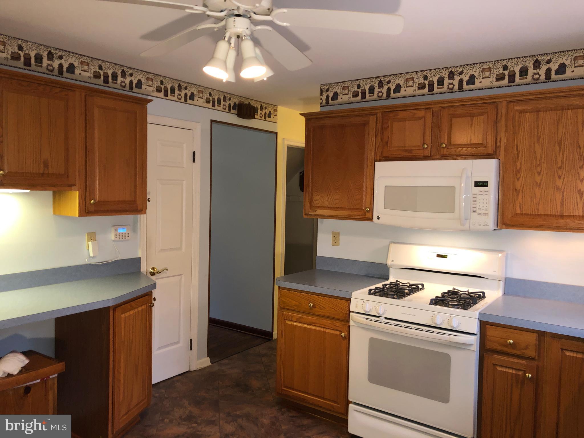 1405 South Bailey Road Coatesville, PA 19320 - Photo 6 of 28 Gallery Image 6