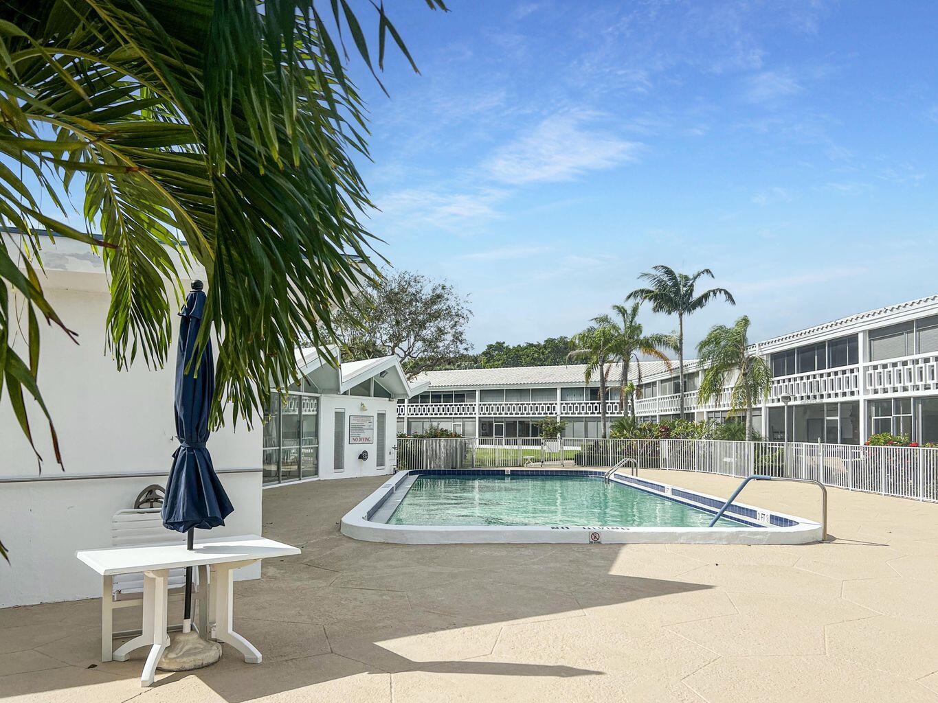 331 Tequesta Drive, Unit 216 Tequesta, FL 33469 - Photo 16 of 37 15- 331 Tequesta Dr 216