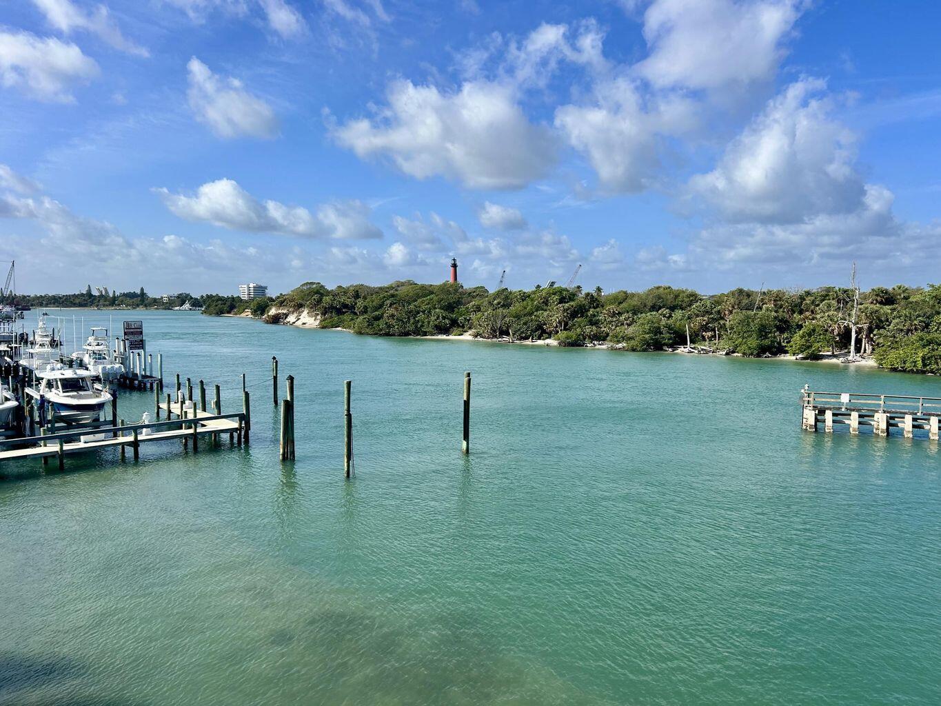 331 Tequesta Drive, Unit 216 Tequesta, FL 33469 - Photo 28 of 37 27- 331 Tequesta Dr 216