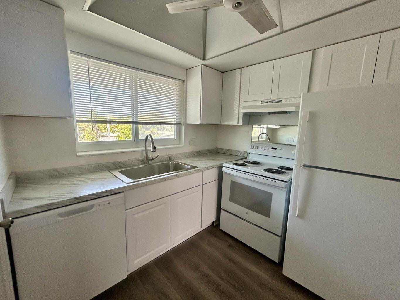 331 Tequesta Drive, Unit 216 Tequesta, FL 33469 - Photo 7 of 37 6- 331 Tequesta Dr 216