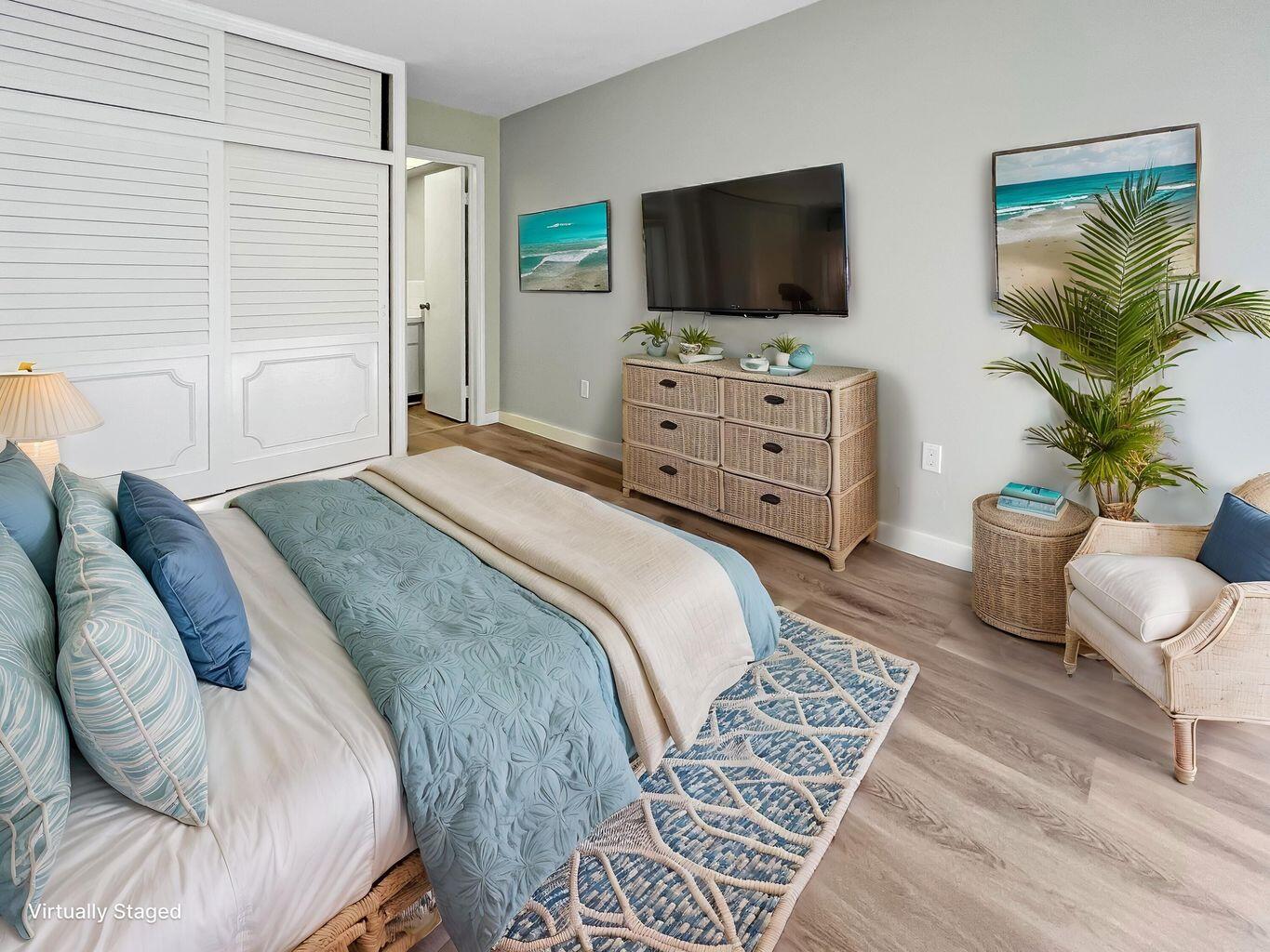 331 Tequesta Drive, Unit 216 Tequesta, FL 33469 - Photo 8 of 37 7- 331 Tequesta Dr 216