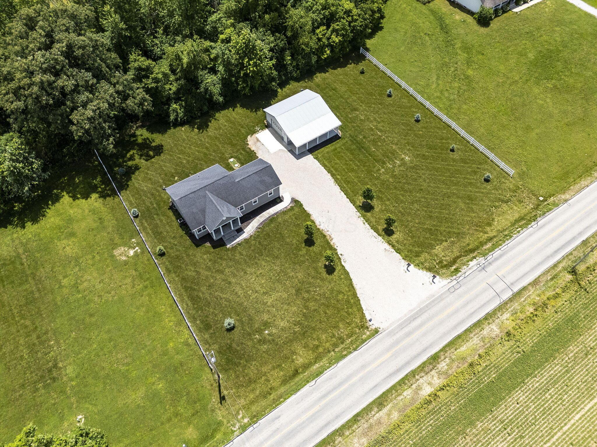 5293 Duvall Road Ashville, OH 43103 - Photo 43 of 57