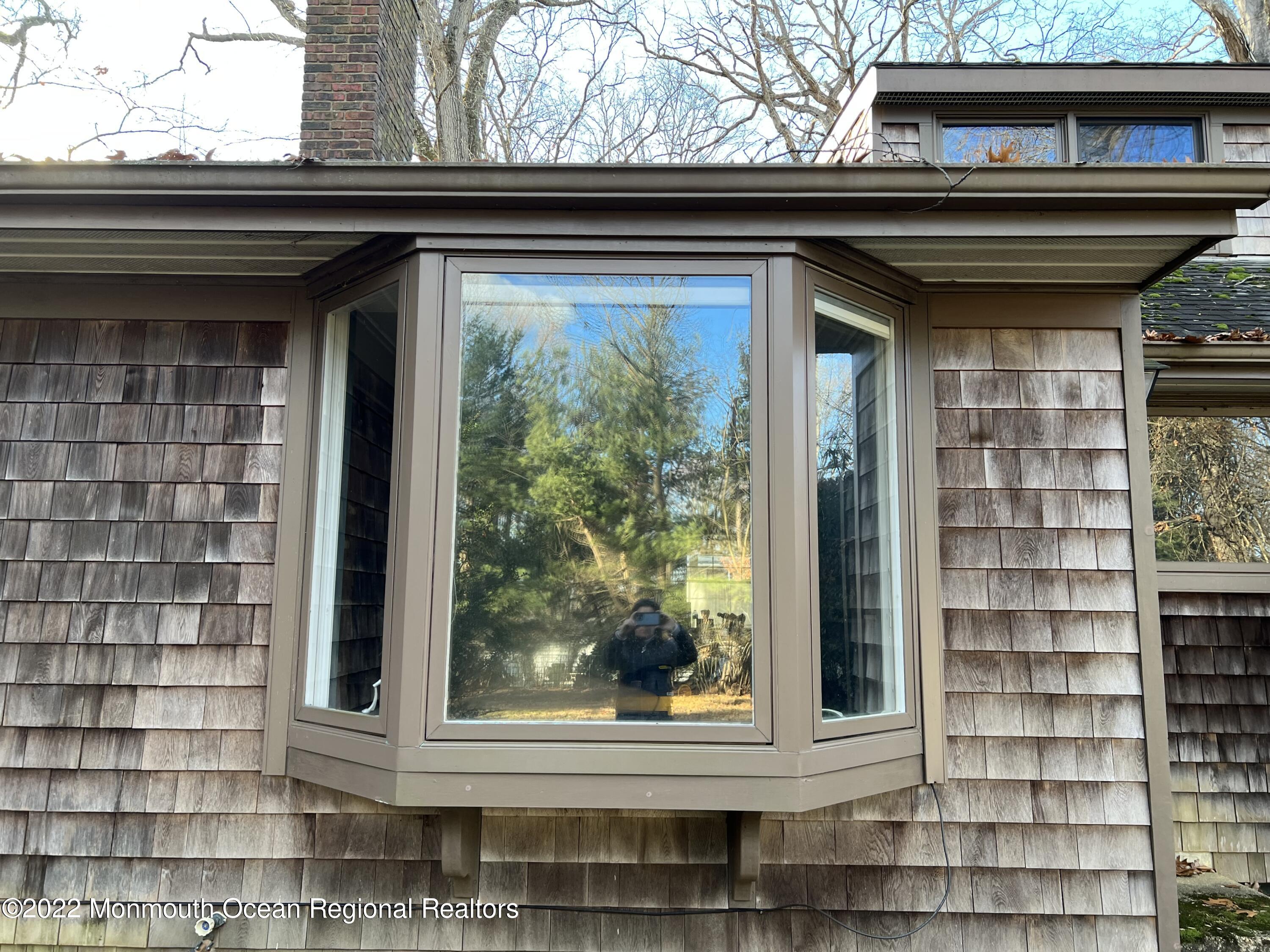 6 Rosedale Terrace Holmdel, NJ 07733 - Photo 9 of 33 Bay Window