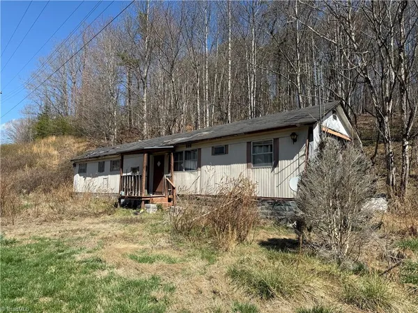 $425,000 | 6222 West Pine Street, Mount Airy, NC 27030