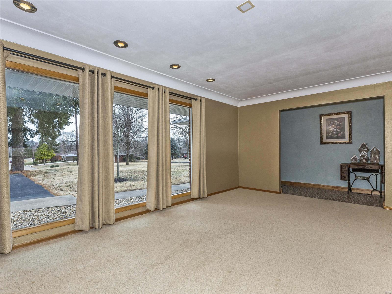 507 Ridgemont Road Collinsville, IL 62234 - Photo 3 of 43 Gallery Image 3