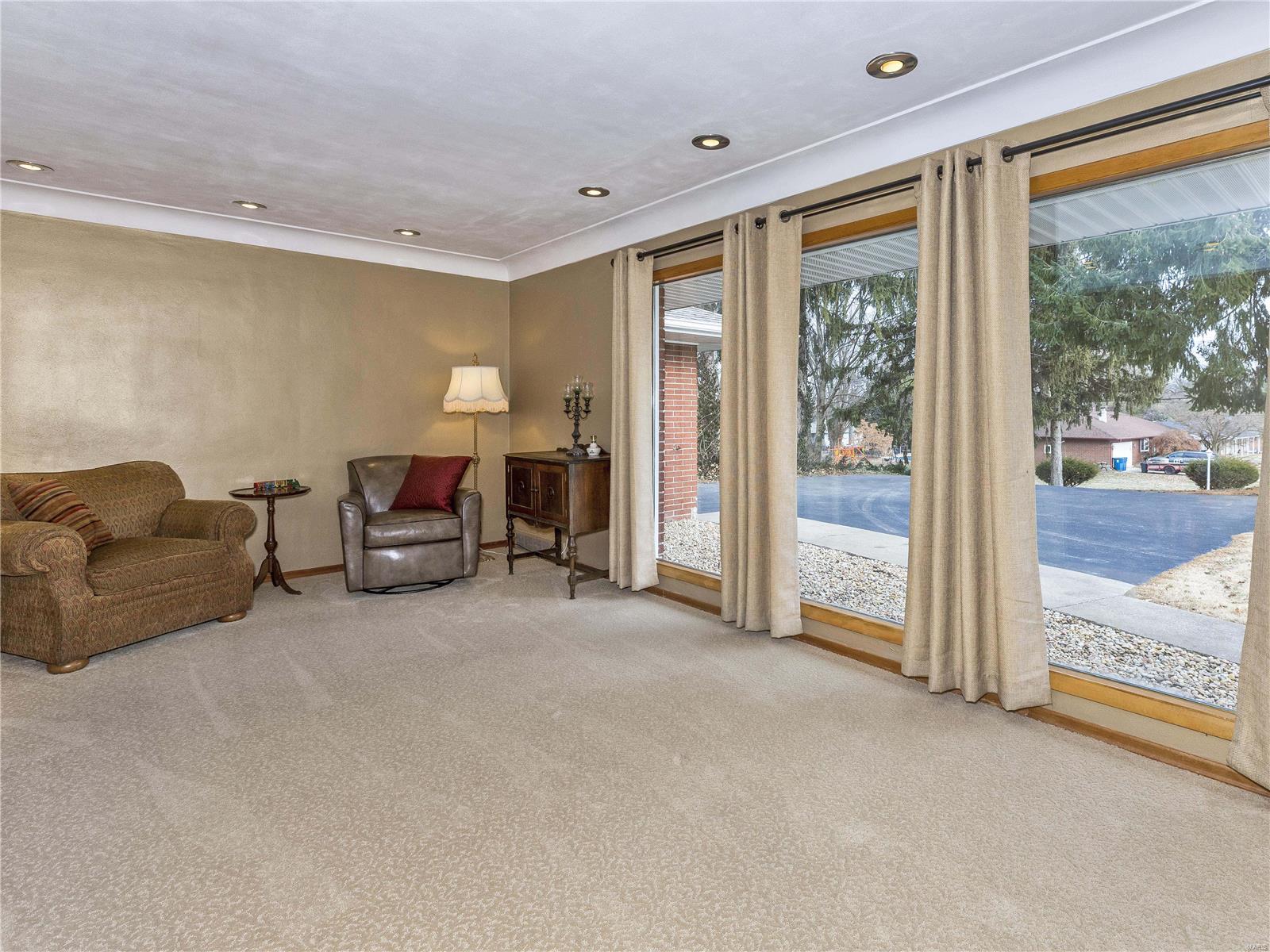 507 Ridgemont Road Collinsville, IL 62234 - Photo 4 of 43 Gallery Image 4