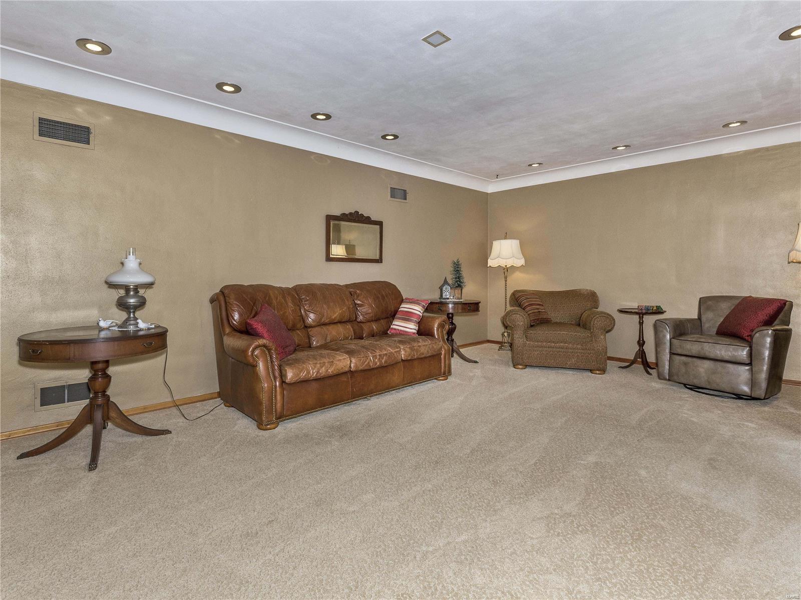 507 Ridgemont Road Collinsville, IL 62234 - Photo 5 of 43 Gallery Image 5
