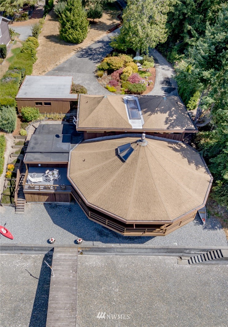 22811 Kingsbury Road Southwest Vashon, WA 98070 - Photo 22 of 25 Gallery Image 22