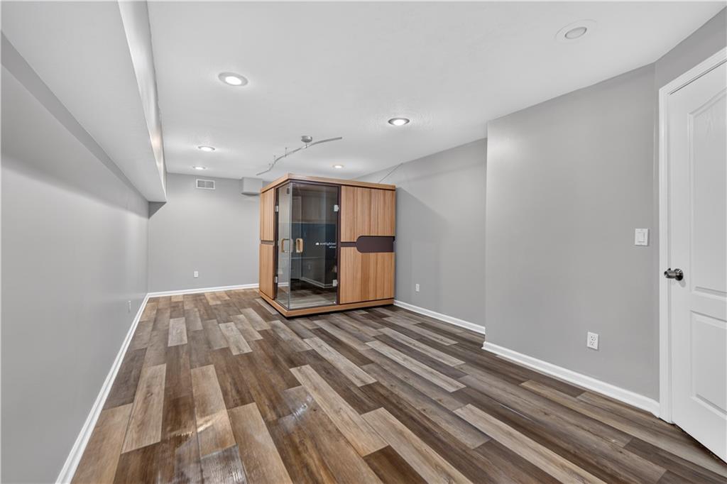 28098 Overbrook Road Paola, KS 66071 - Photo 61 of 90 Gallery Image 61