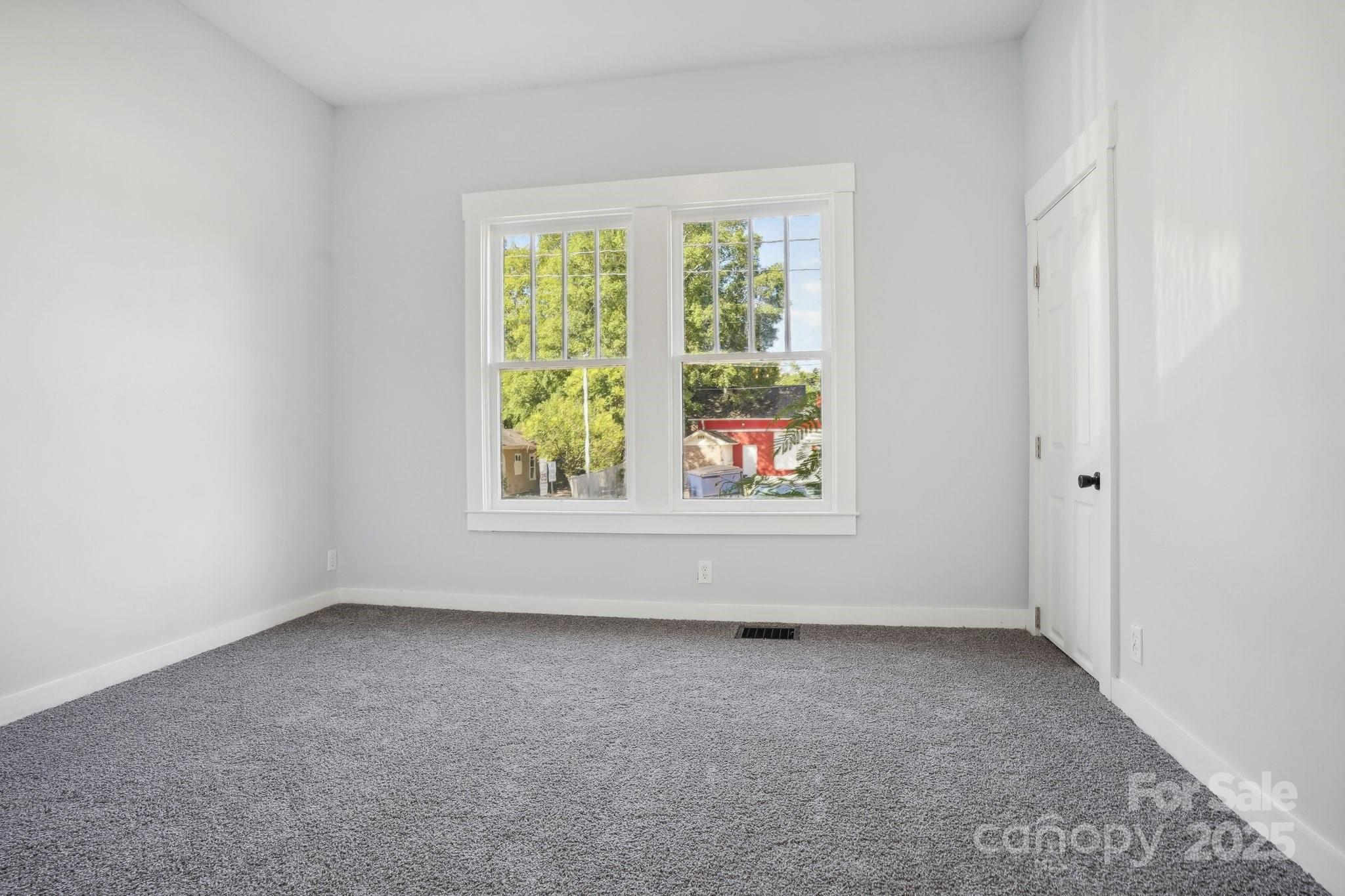 705 Lancaster Avenue Monroe, NC 28112 - Photo 7 of 24