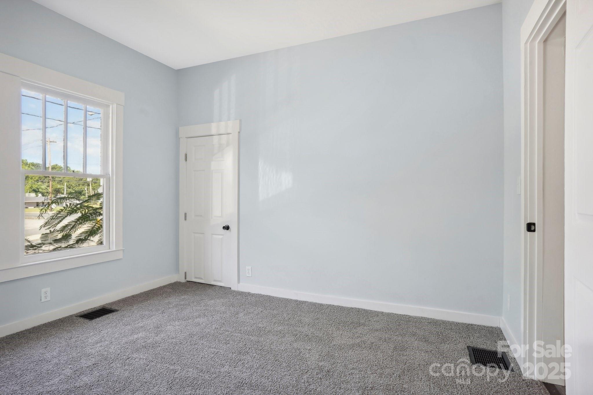 705 Lancaster Avenue Monroe, NC 28112 - Photo 9 of 24