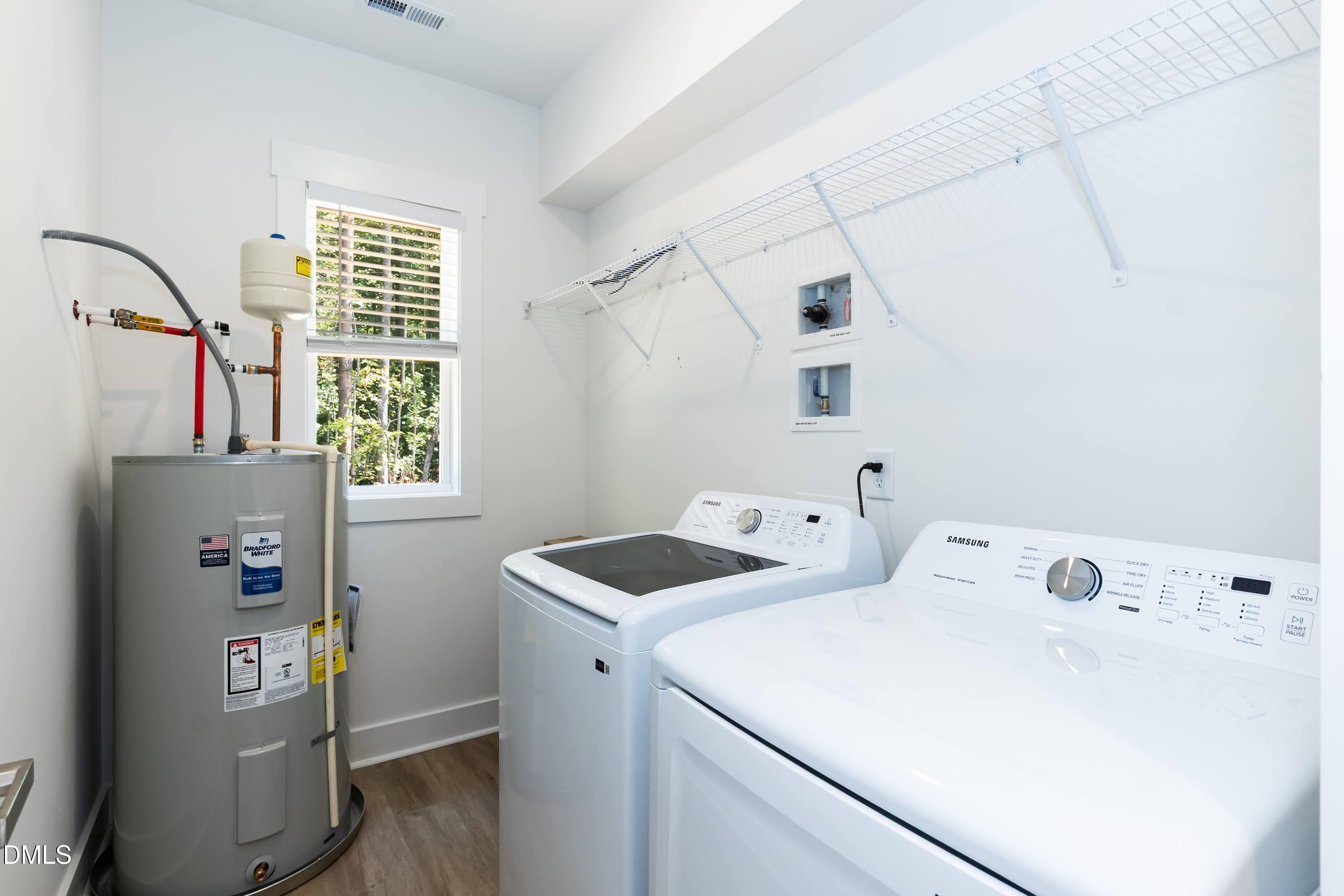 115 Gates Street Roxboro, NC 27573 - Photo 27 of 32 Laundry 01