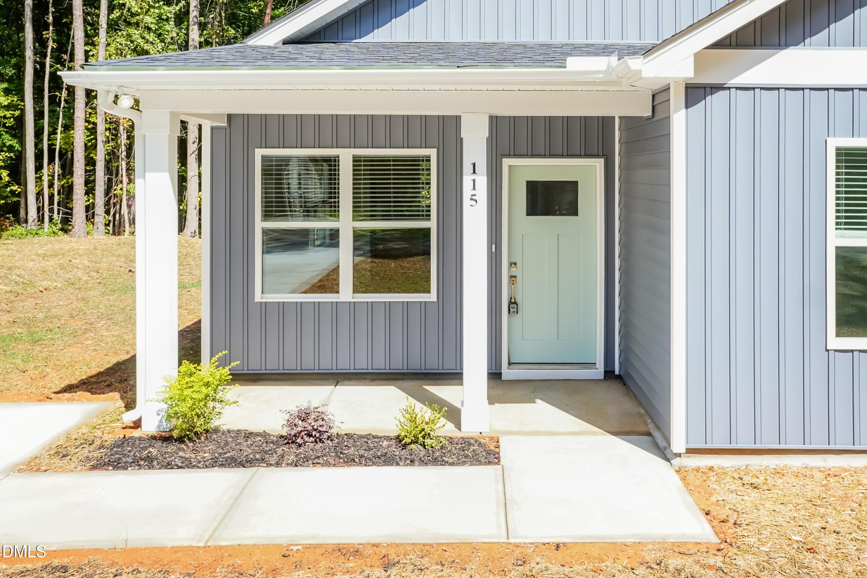 115 Gates Street Roxboro, NC 27573 - Photo 3 of 32 Porch 01