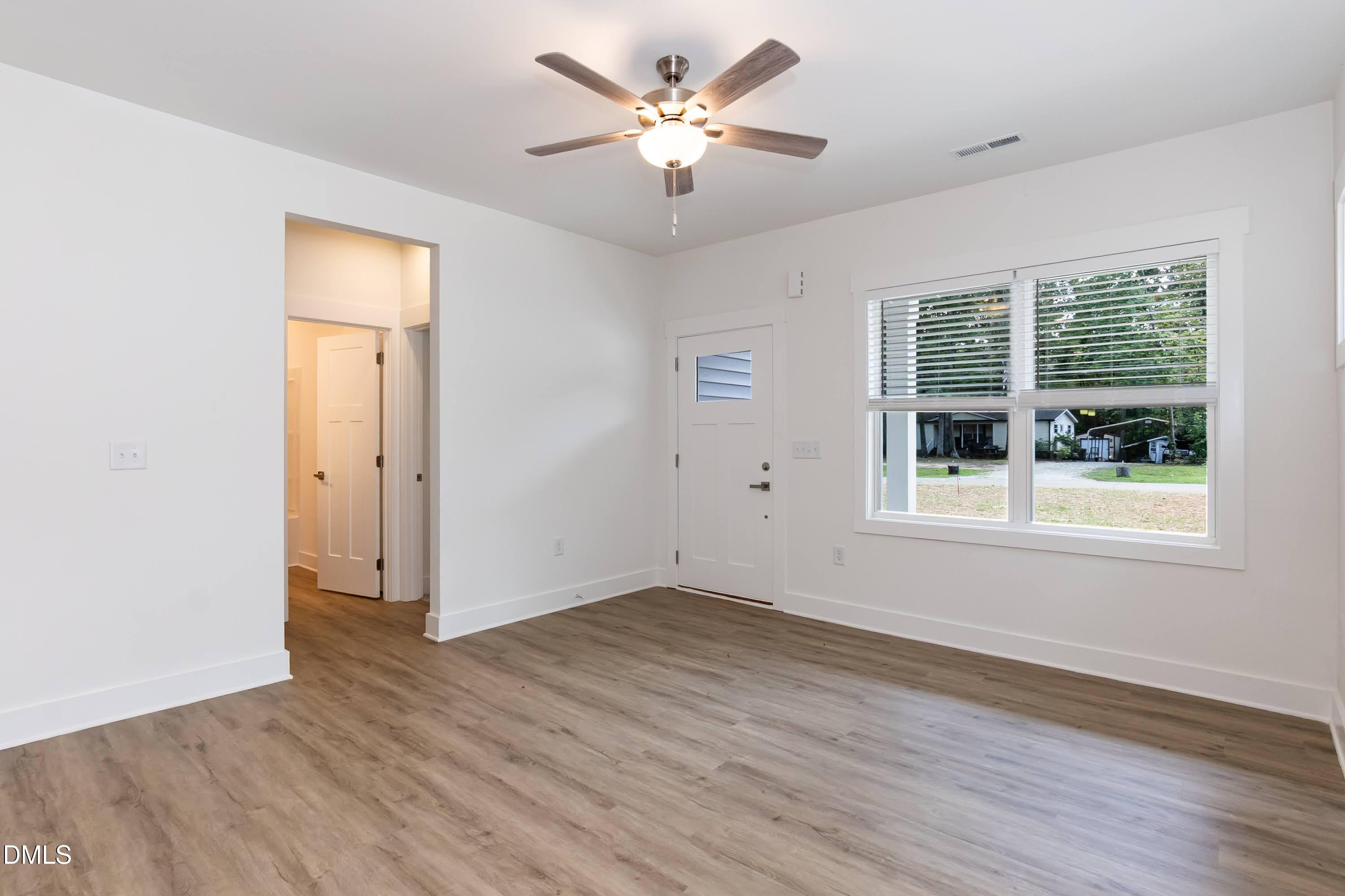 115 Gates Street Roxboro, NC 27573 - Photo 10 of 32 Living 03