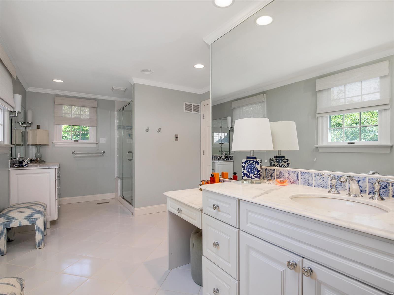 1289 Lay Road Ladue, MO 63124 - Photo 26 of 38