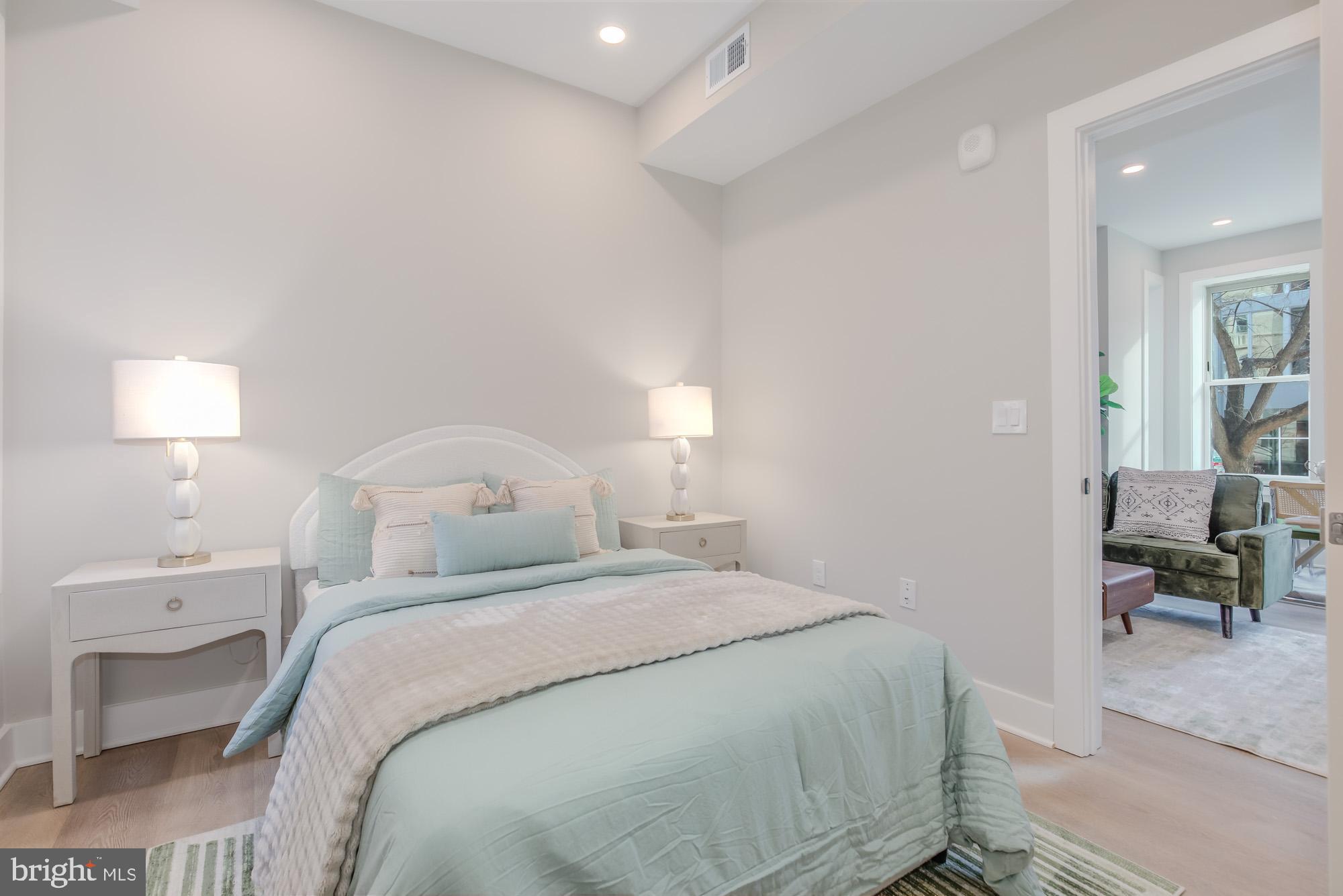 933 N Street Northwest, Unit 202 Washington, DC 20001 - Photo 6 of 11