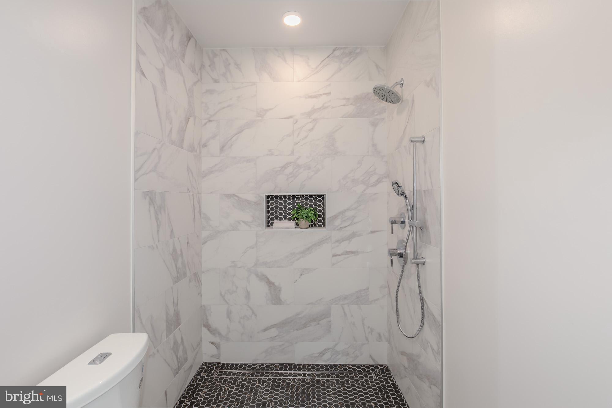 933 N Street Northwest, Unit 202 Washington, DC 20001 - Photo 9 of 11