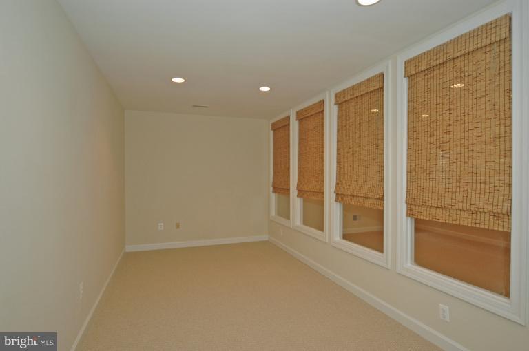 5400 Mohican Road Bethesda, MD 20816 - Photo 15 of 30 Basement