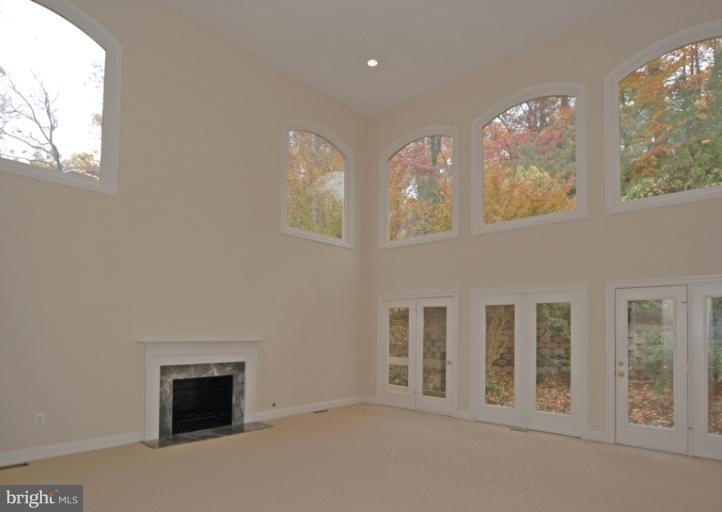 5400 Mohican Road Bethesda, MD 20816 - Photo 16 of 30 Family Room