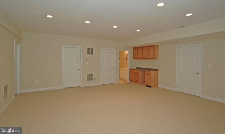 5400 Mohican Road Bethesda, MD 20816 - Photo 26 of 30 Basement