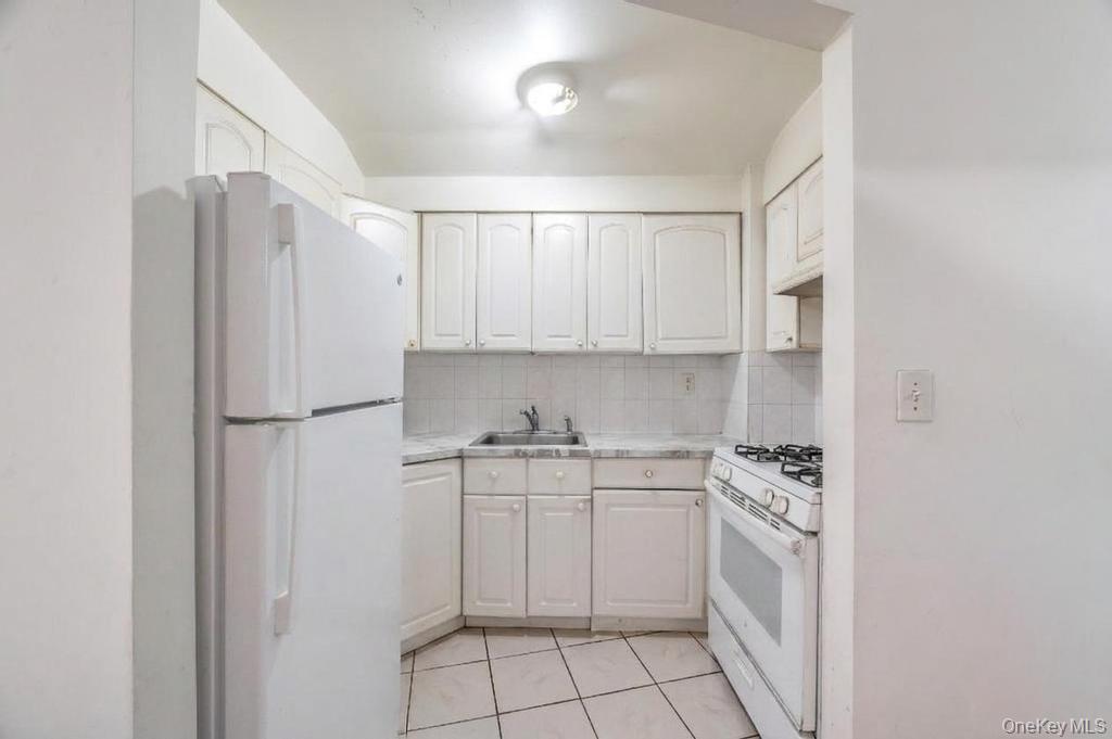 159-44 Normal Road Queens, NY 11432 - Photo 13 of 31