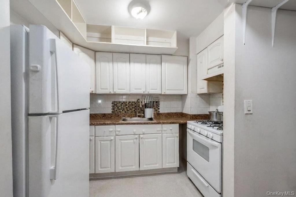 159-44 Normal Road Queens, NY 11432 - Photo 22 of 31