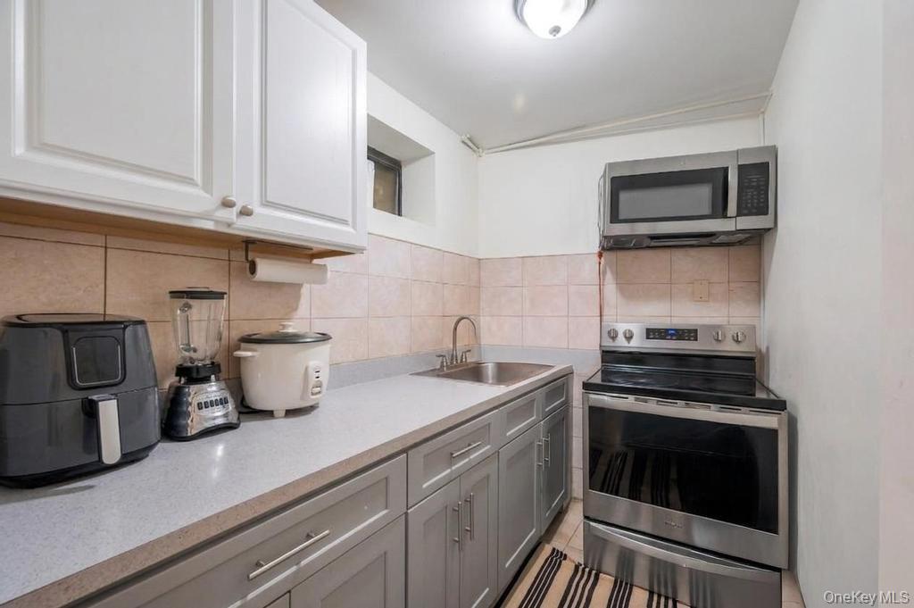 159-44 Normal Road Queens, NY 11432 - Photo 26 of 31