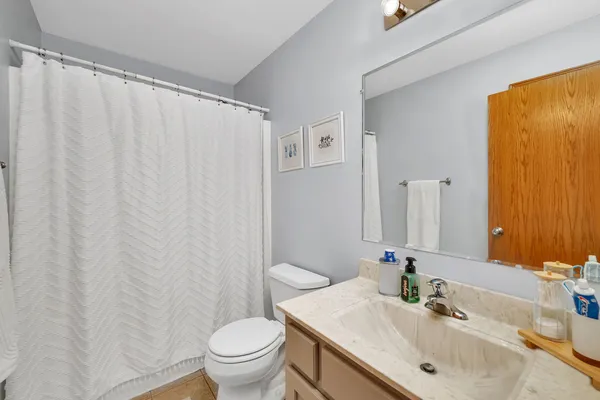 $460,000 | 24450 Arrowhead Drive, Manhattan, IL 60442