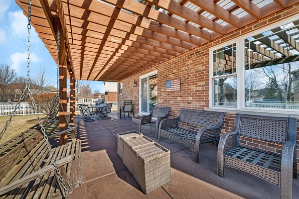 $460,000 | 24450 Arrowhead Drive, Manhattan, IL 60442