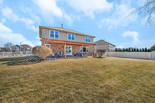 $460,000 | 24450 Arrowhead Drive, Manhattan, IL 60442