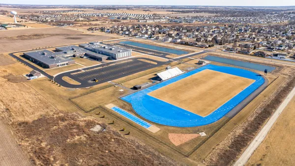 $460,000 | 24450 Arrowhead Drive, Manhattan, IL 60442