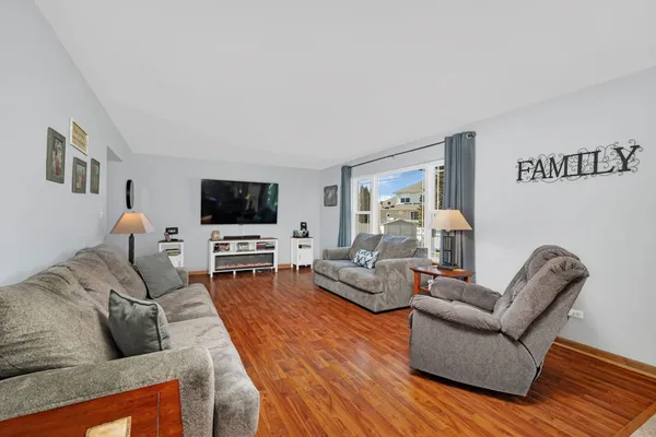 $460,000 | 24450 Arrowhead Drive, Manhattan, IL 60442