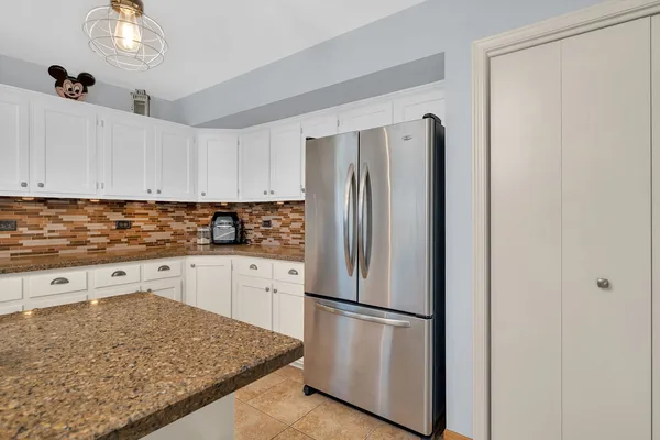 $460,000 | 24450 Arrowhead Drive, Manhattan, IL 60442