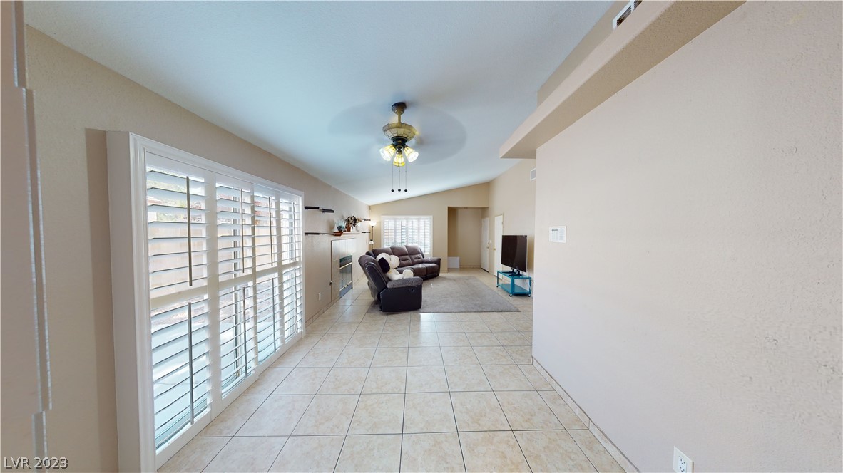5449 Bugle Way, Unit 103 Las Vegas, NV 89108 - Photo 5 of 25