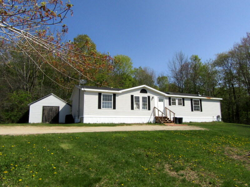 657 Brighton Hill Road Minot, ME 04258 - Photo 1 of 32 Front pic