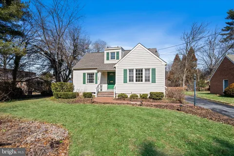 $450,000 | 126 Manns Avenue, Newark, DE 19711