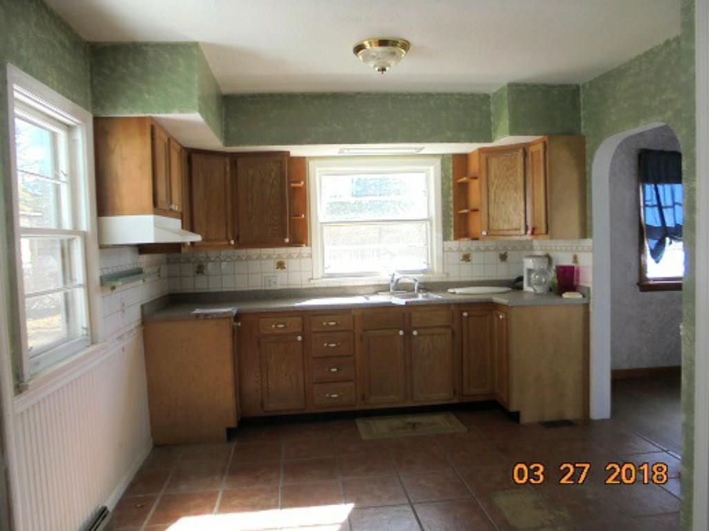 30 Kendall Annex Road Fairfield, ME 04937 - Photo 3 of 21 Kitchen