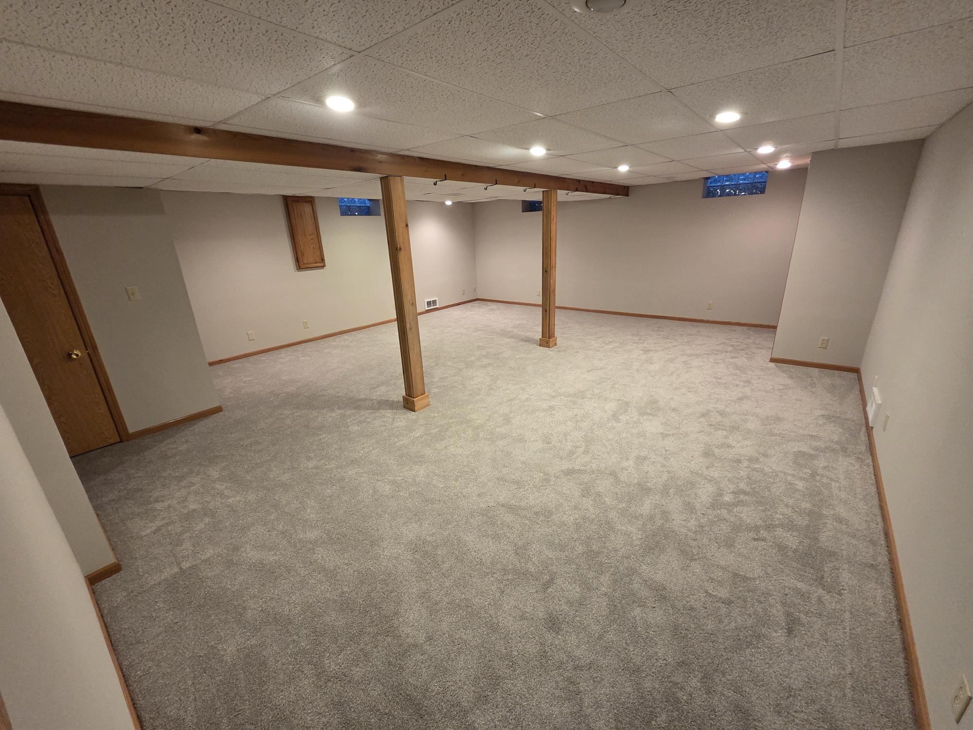 W225S4375 Guthrie Road Waukesha, WI 53189 - Photo 29 of 42 20260122_162447