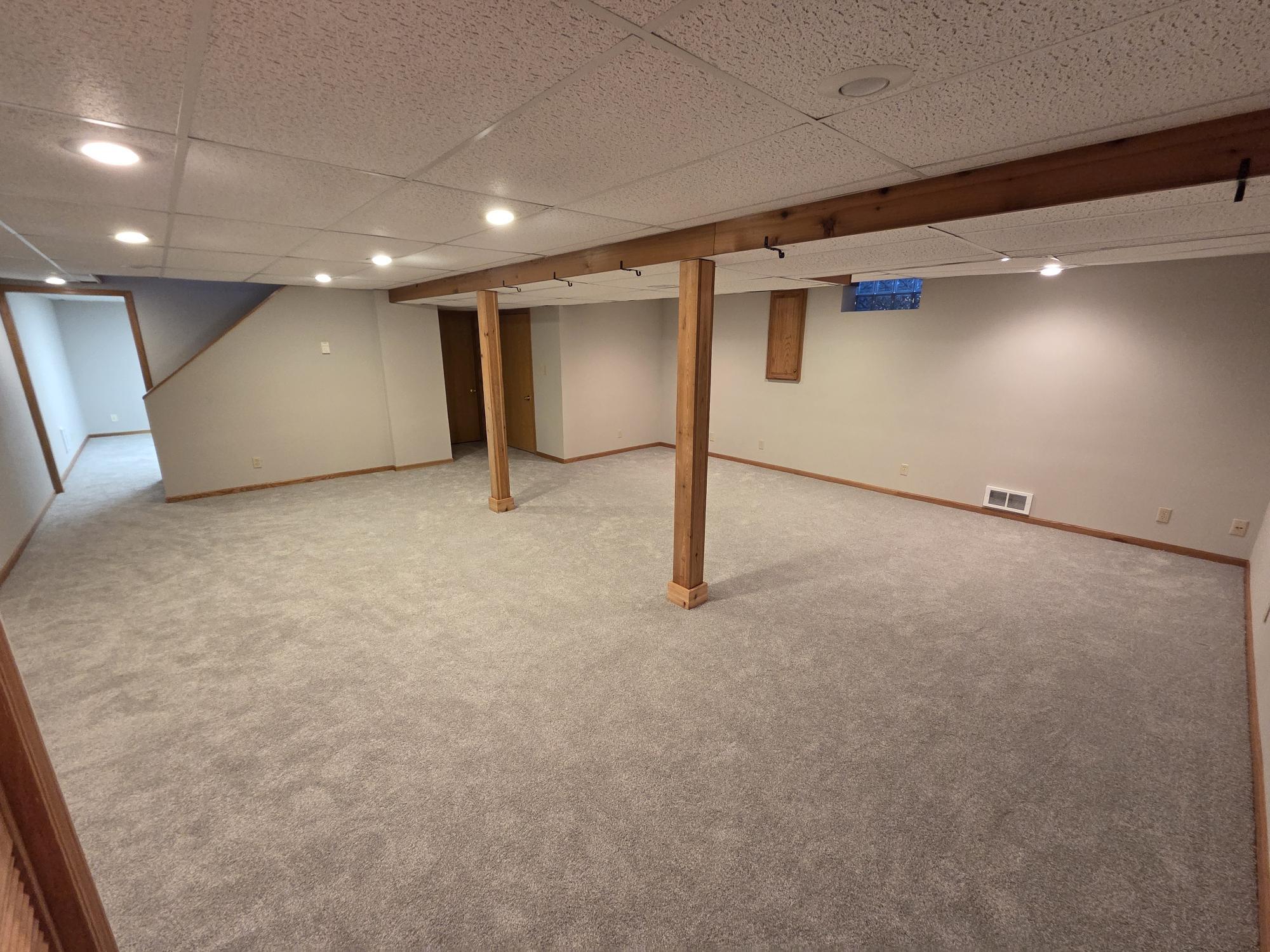 W225S4375 Guthrie Road Waukesha, WI 53189 - Photo 30 of 42 20260122_162525