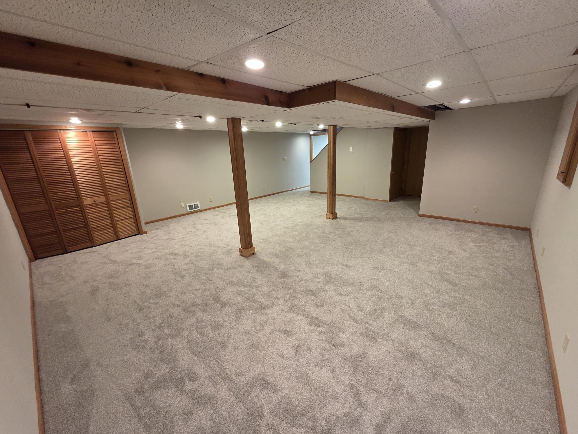 W225S4375 Guthrie Road Waukesha, WI 53189 - Photo 31 of 42 20260122_162535