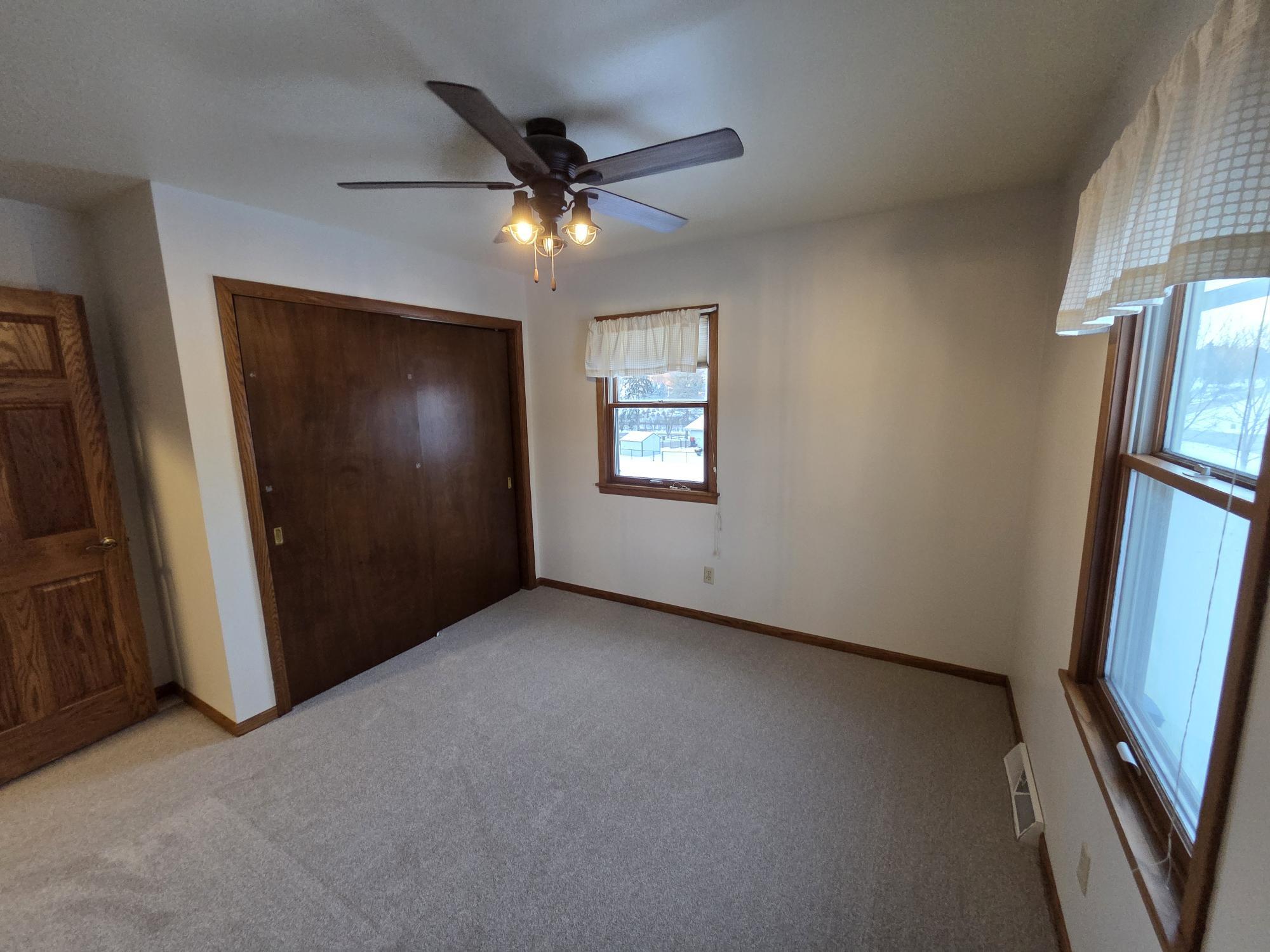 W225S4375 Guthrie Road Waukesha, WI 53189 - Photo 39 of 42 20260122_163154