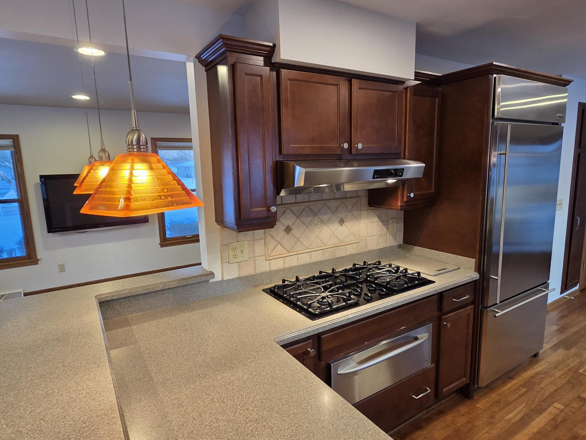 W225S4375 Guthrie Road Waukesha, WI 53189 - Photo 7 of 42 20260122_162057