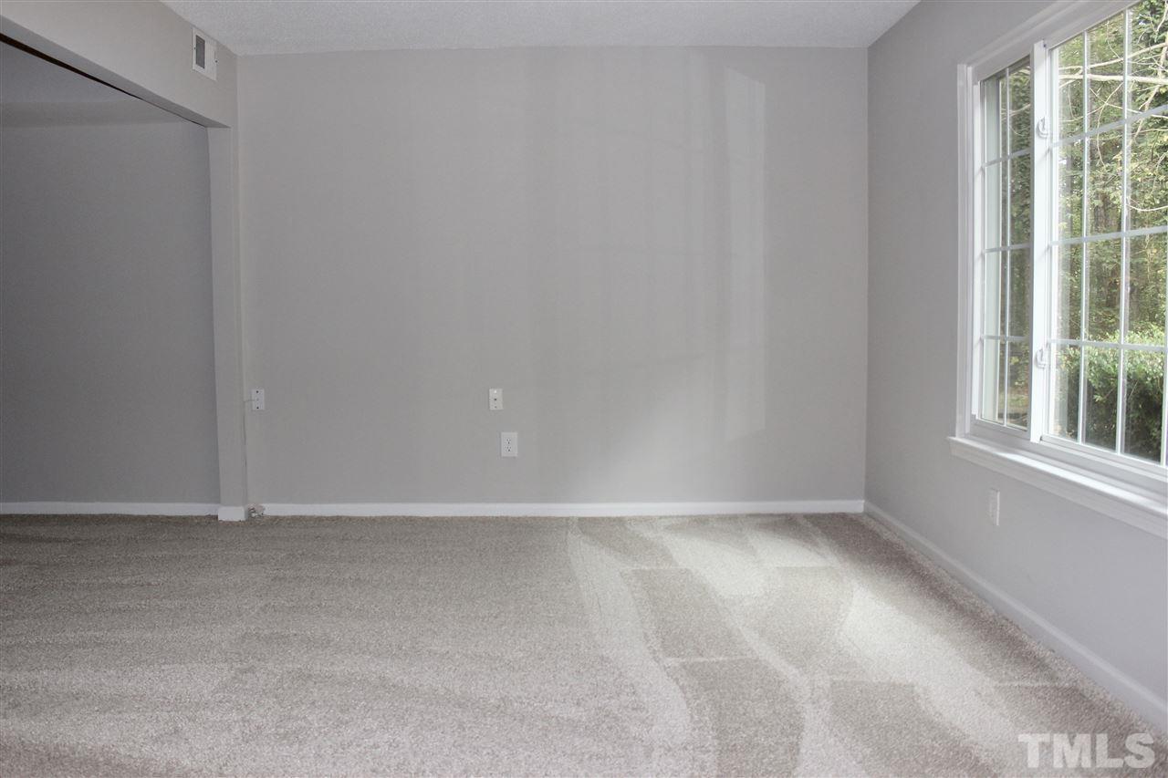 1355 Springlawn Court Raleigh, NC 27609 - Photo 5 of 30 Photo #5