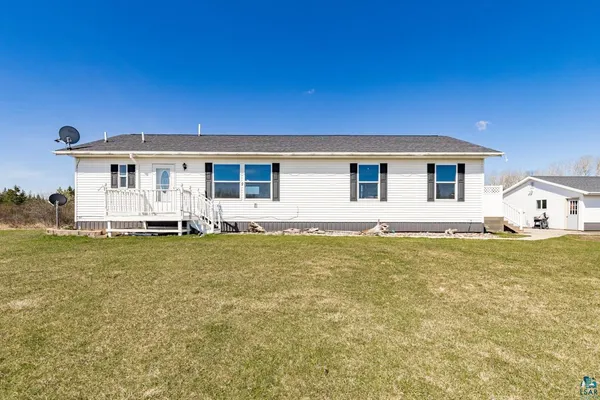$400,000 | 3647 County Road 103, Barnum, MN 55707