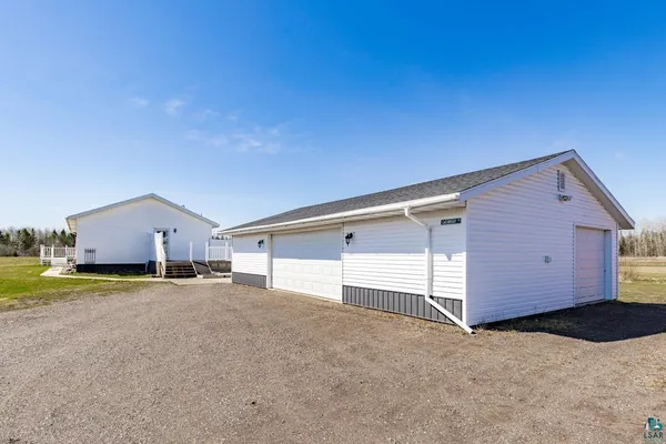 $400,000 | 3647 County Road 103, Barnum, MN 55707