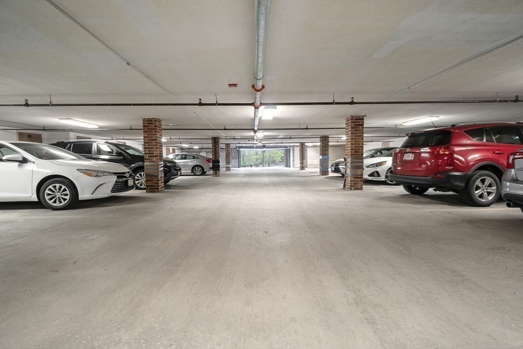 10 Ledgewood Way, Unit 18 Peabody, MA 01960 - Photo 34 of 41