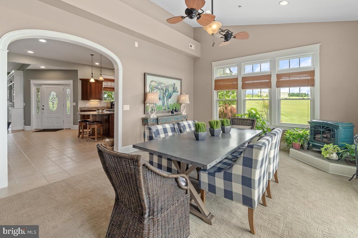 13380 Jesse Smith Road Mount Airy, MD 21771 - Photo 15 of 54 Enjoy views while having dinner.