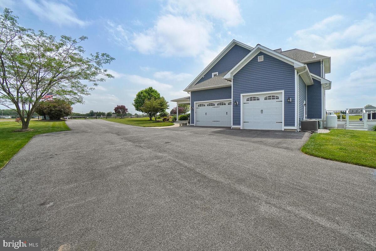 13380 Jesse Smith Road Mount Airy, MD 21771 - Photo 39 of 54 Garage with plenty of storage space.