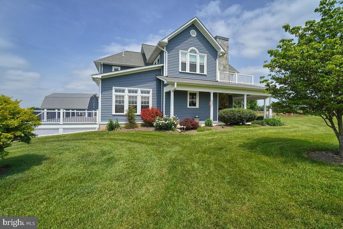 13380 Jesse Smith Road Mount Airy, MD 21771 - Photo 51 of 54 Gorgeous landscaping.